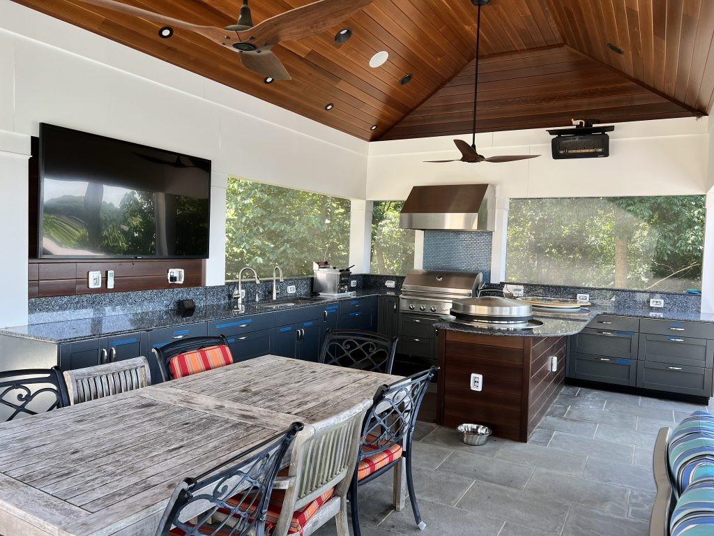 Backyard Oasis gallery photo 7